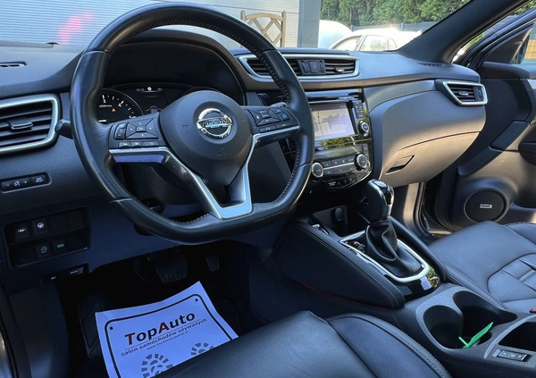 Nissan Qashqai cena 79900 przebieg: 131000, rok produkcji 2018 z Jeziorany małe 781